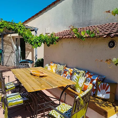 Privée Avec Salon Et Coin Cuisine Extérieur Sainte-Flaive-des-Loups