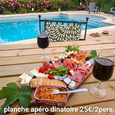 Privee Avec Salon Et Coin Cuisine Exterieur ベッド・アンド・ブレックファスト Sainte-Flaive-des-Loups