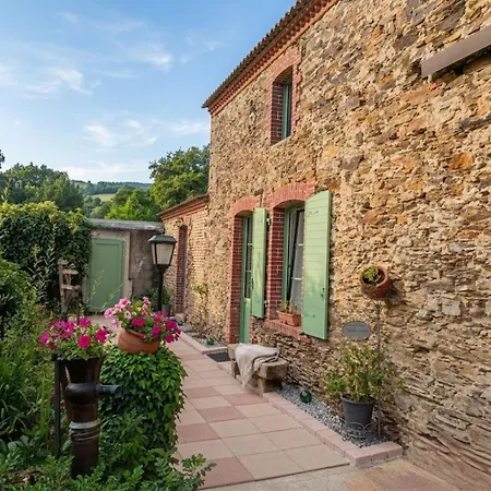 Privée Avec Salon Et Coin Cuisine Extérieur Couette-café Sainte-Flaive-des-Loups
